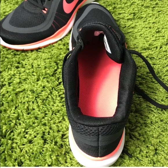 NWT Nike Flex Trainer 6 Black WMNS. - Picture 6 of 8
